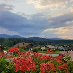 Haus Bergblick Апартаменты *