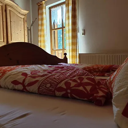 Haus Bergblick Apartamento *