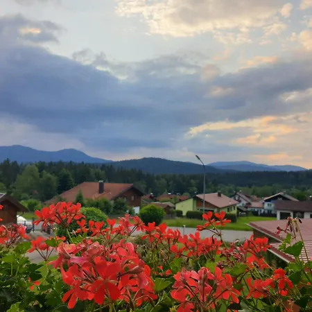 Haus Bergblick Apartamento *
